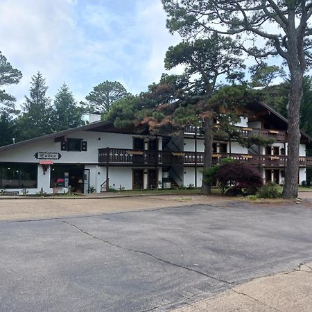 Bavarian Inn Motel & Restaurant Eureka Springs Buitenkant foto