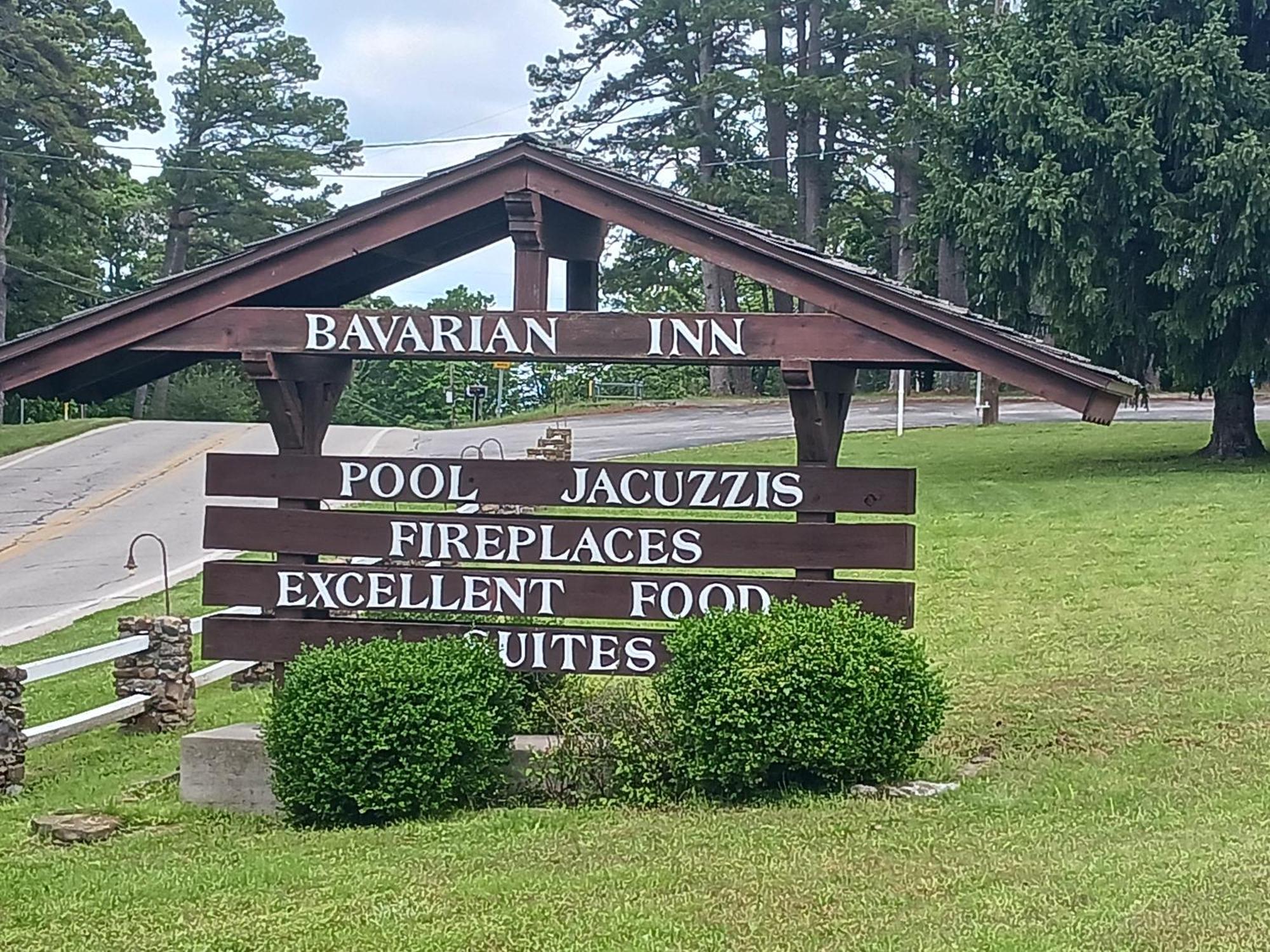 Bavarian Inn Motel & Restaurant Eureka Springs Buitenkant foto